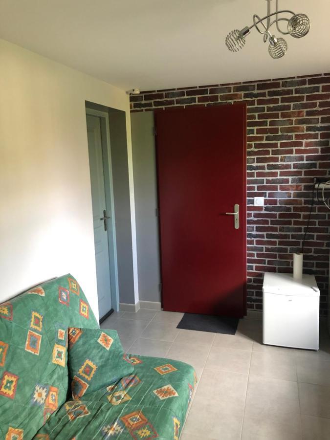 Suite indépendante au cœur d’un jardin arboré. Montaut  Exterior foto